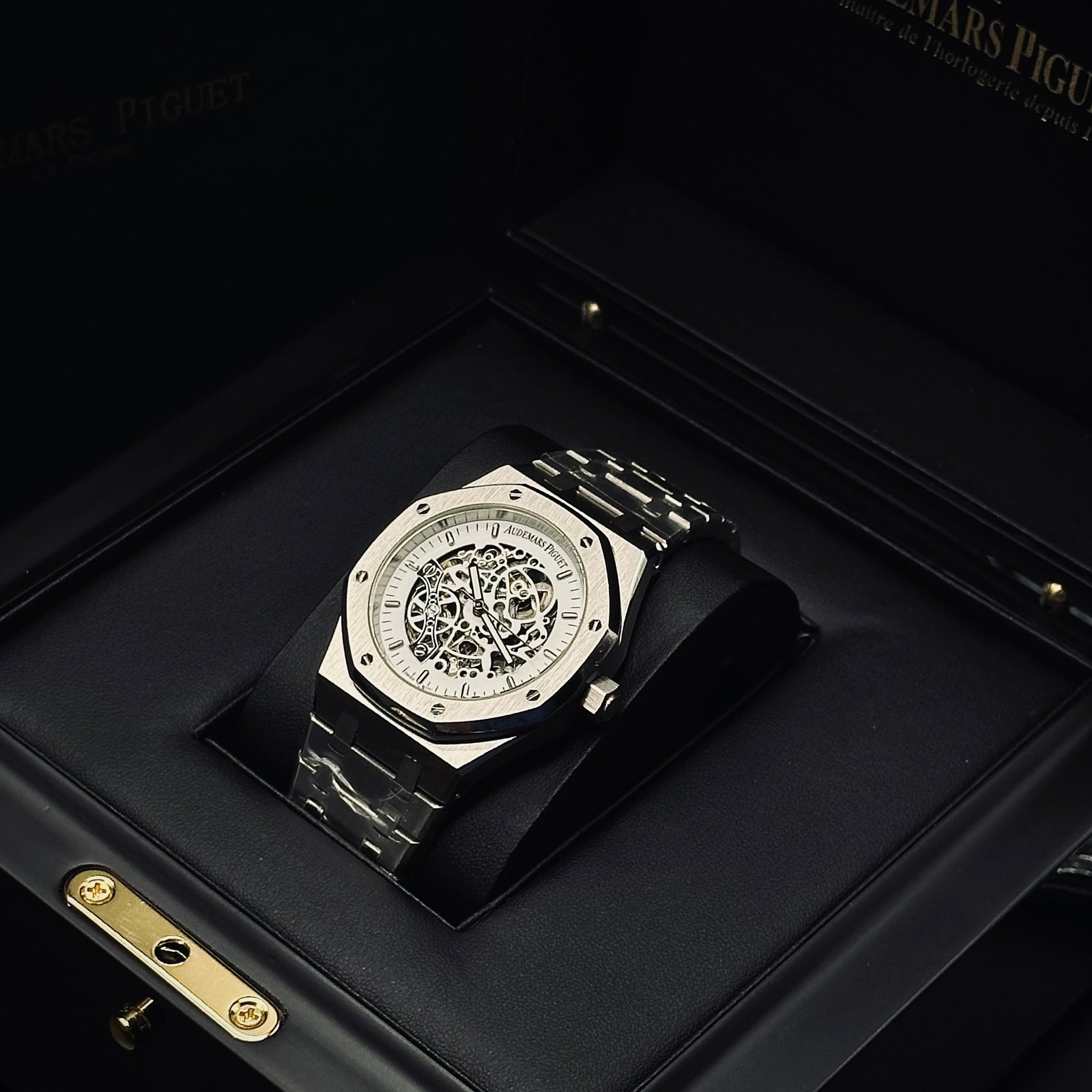 Audemars Piguet Skeleton Royal Oak (Master AAA. Copy)